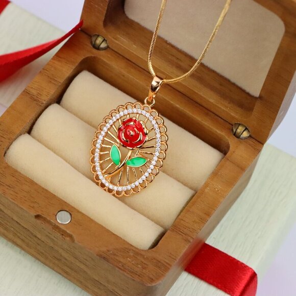 "Rose Gold Oval Pendant with Red Rose and Green Leaf Enamel Design, XPPT1379 - Picture 9 of 13